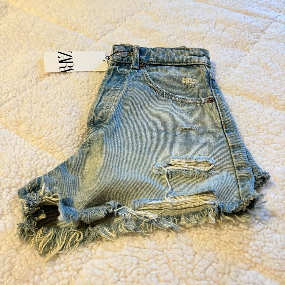 Zara shorts - Picture 3 of 3